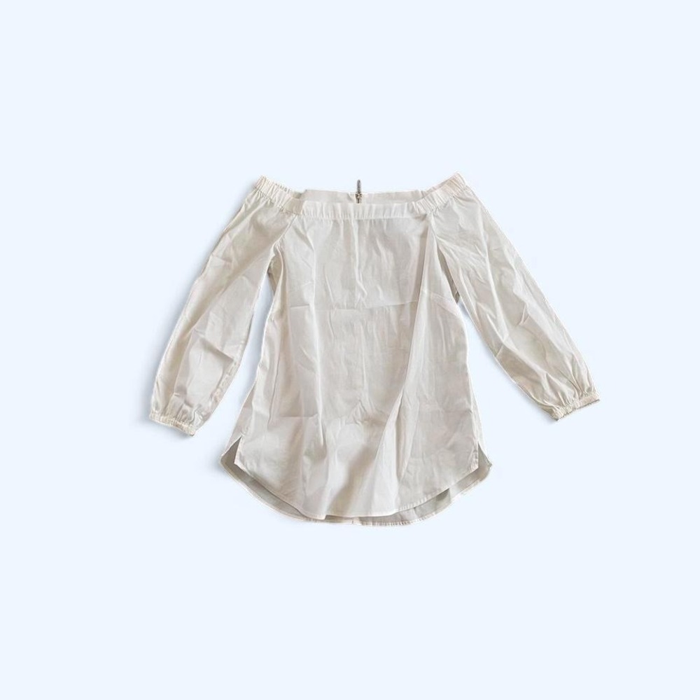 White off the shoulder blouse relaxed fit size XS by WHBM
